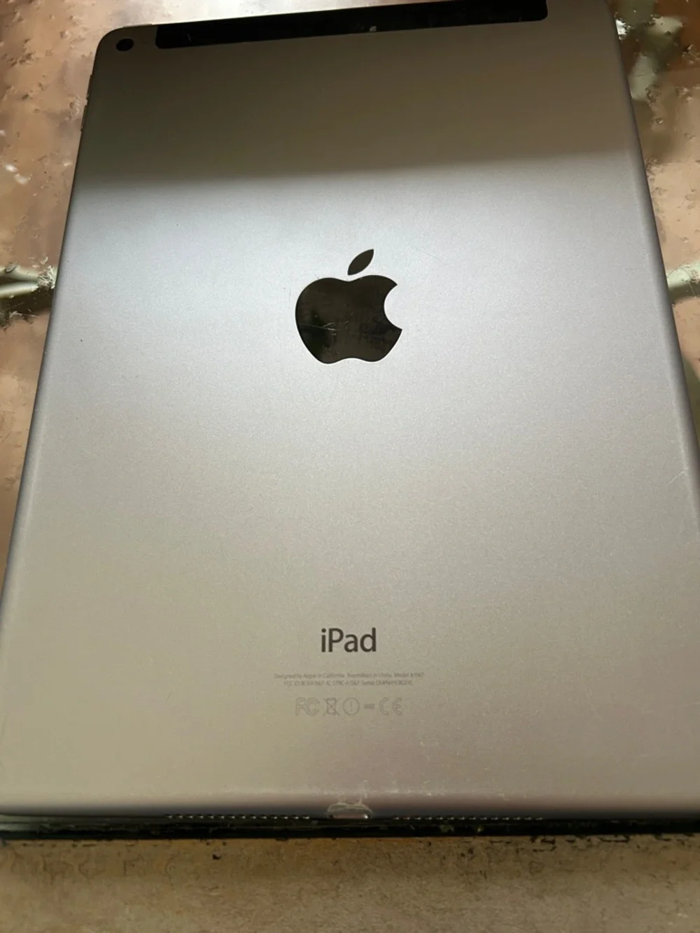 Apple iPad Tablet - Black Front with Silver Trim